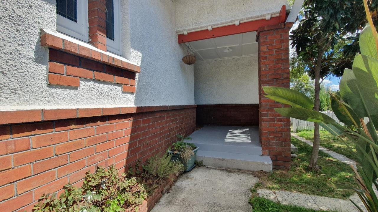 Bright And Modern Oasis In Kingsland Villa Auckland Exterior photo
